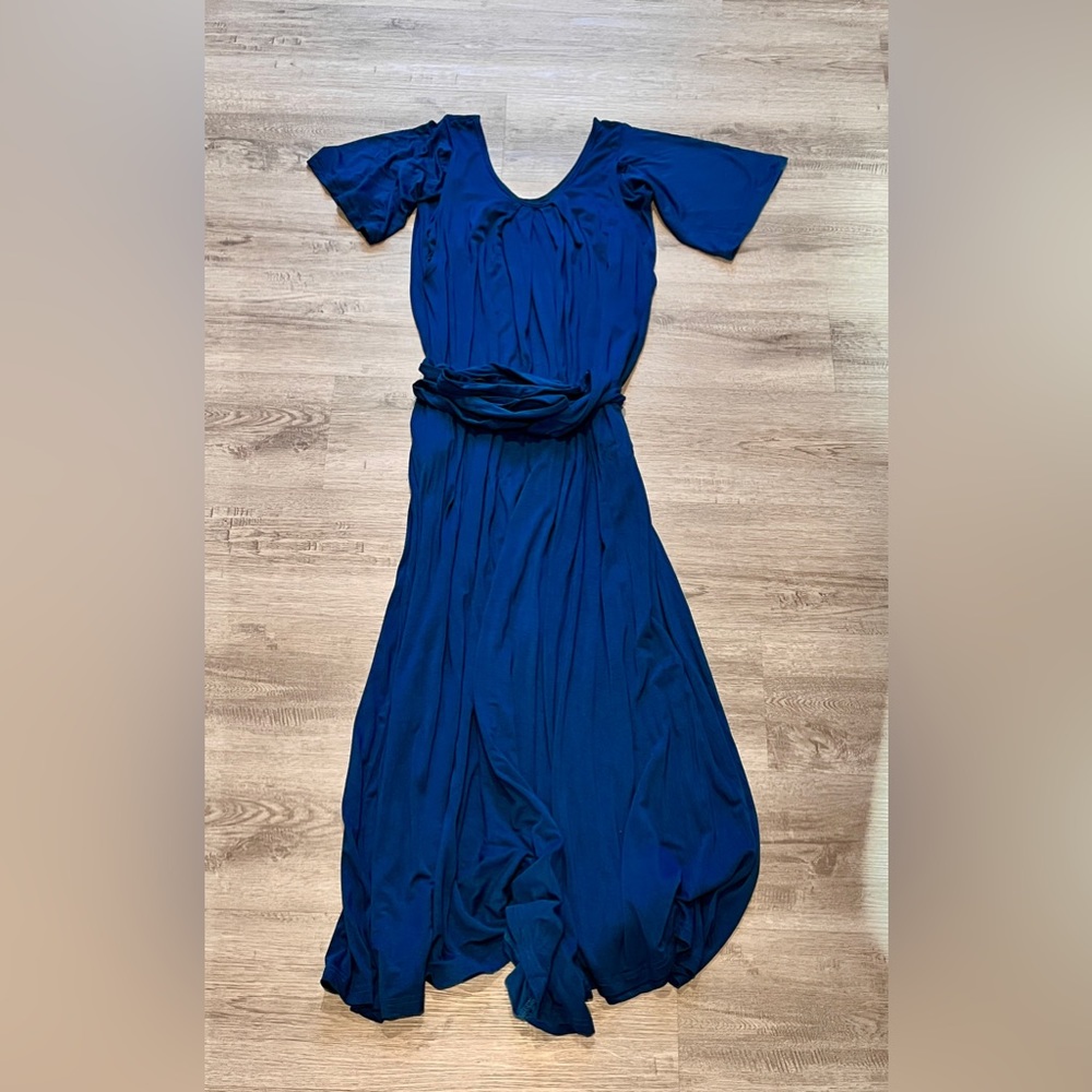 Petite LATCHED MAMA Prussian Blue Nursing Maxi Mom per